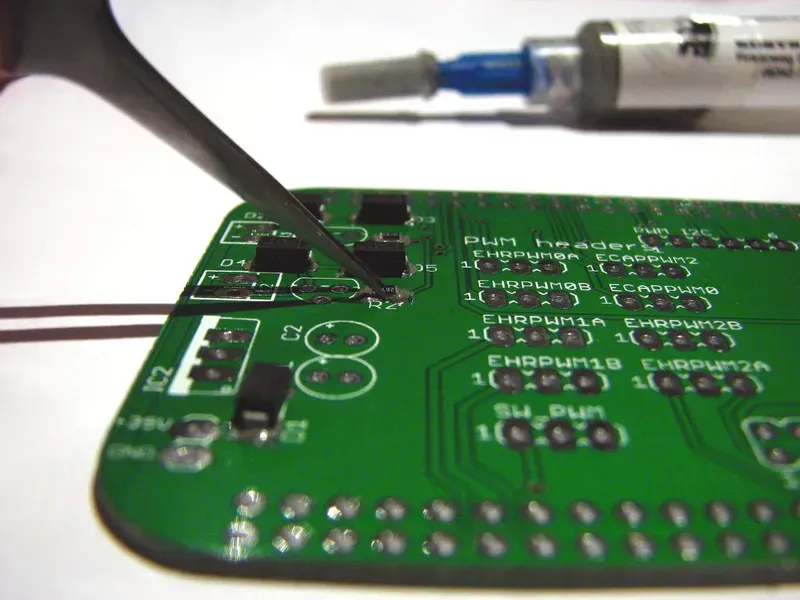 Surface Mount Technology (SMT) soldering process